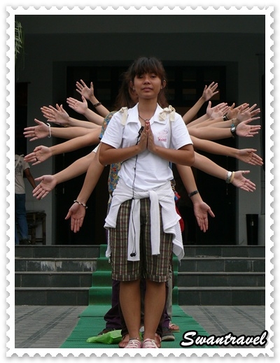 ทัวร์ต่างประเทศ เวียดนาม ฮานอย ฮาลองเบย์ 4 วัน 3 คืน โดยสายการบินแอร์เอเชีย บริษัทสวอนทราเวลจัดทริปนักศึกษา 053-218192 www.takethaitour.com